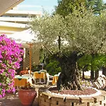 Ξενοδοχείο Lanterna 2*